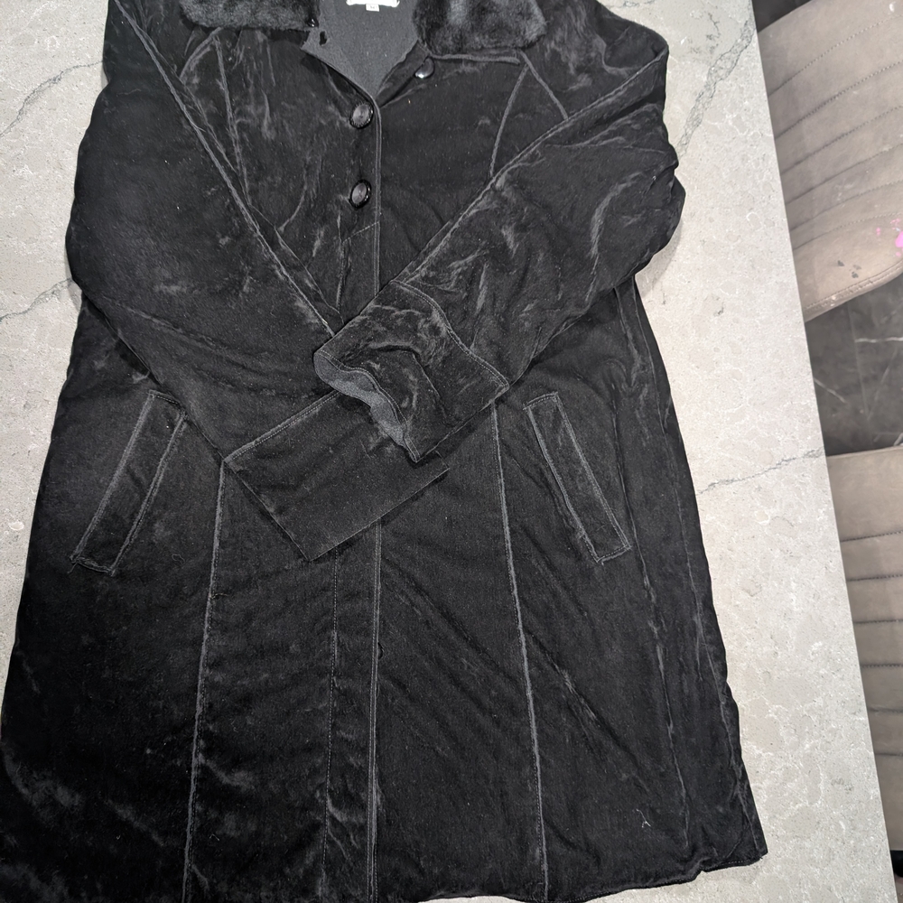 Vintage Variations Black Faux Fur Coat